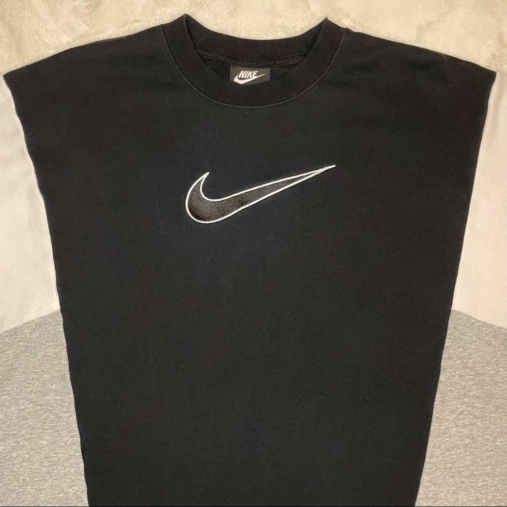 Sold- Nike Sportswear Women's Crewneck Sweatshirt - Picture 6 of 14